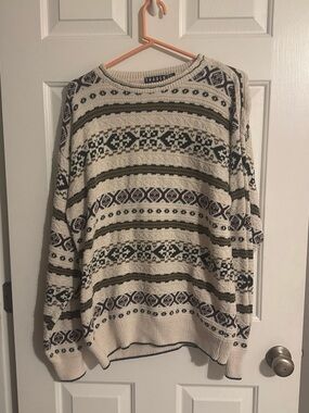 Sweater with Pattern